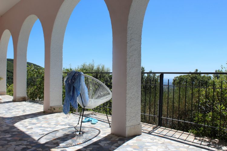 The porch at Villa degli Armeni